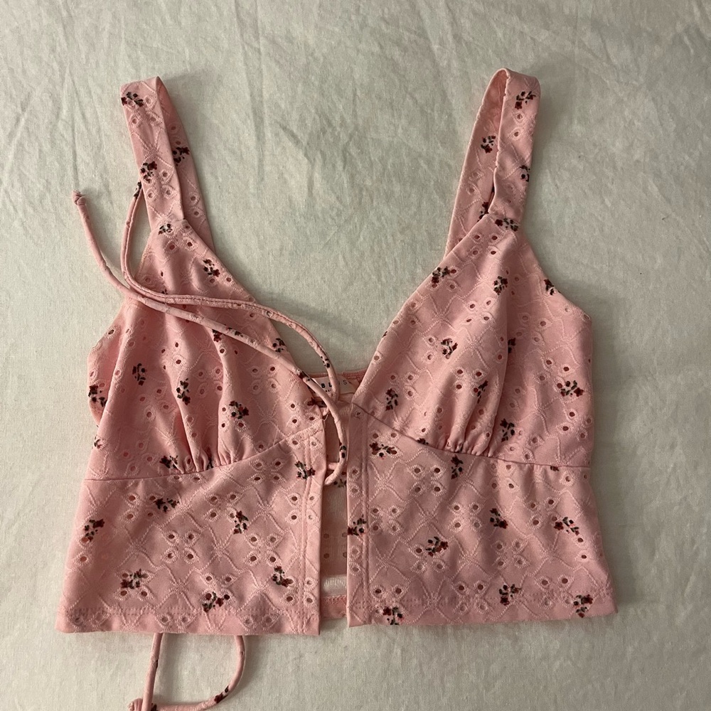 Super cute pink tie front shirt